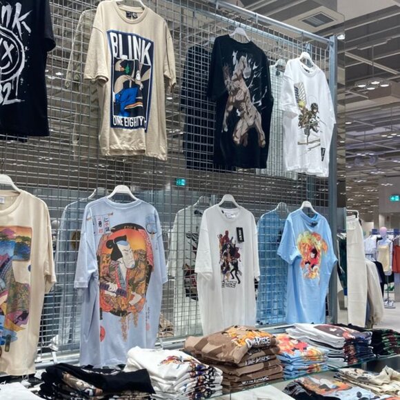 Cloth - Picture 4 of 6